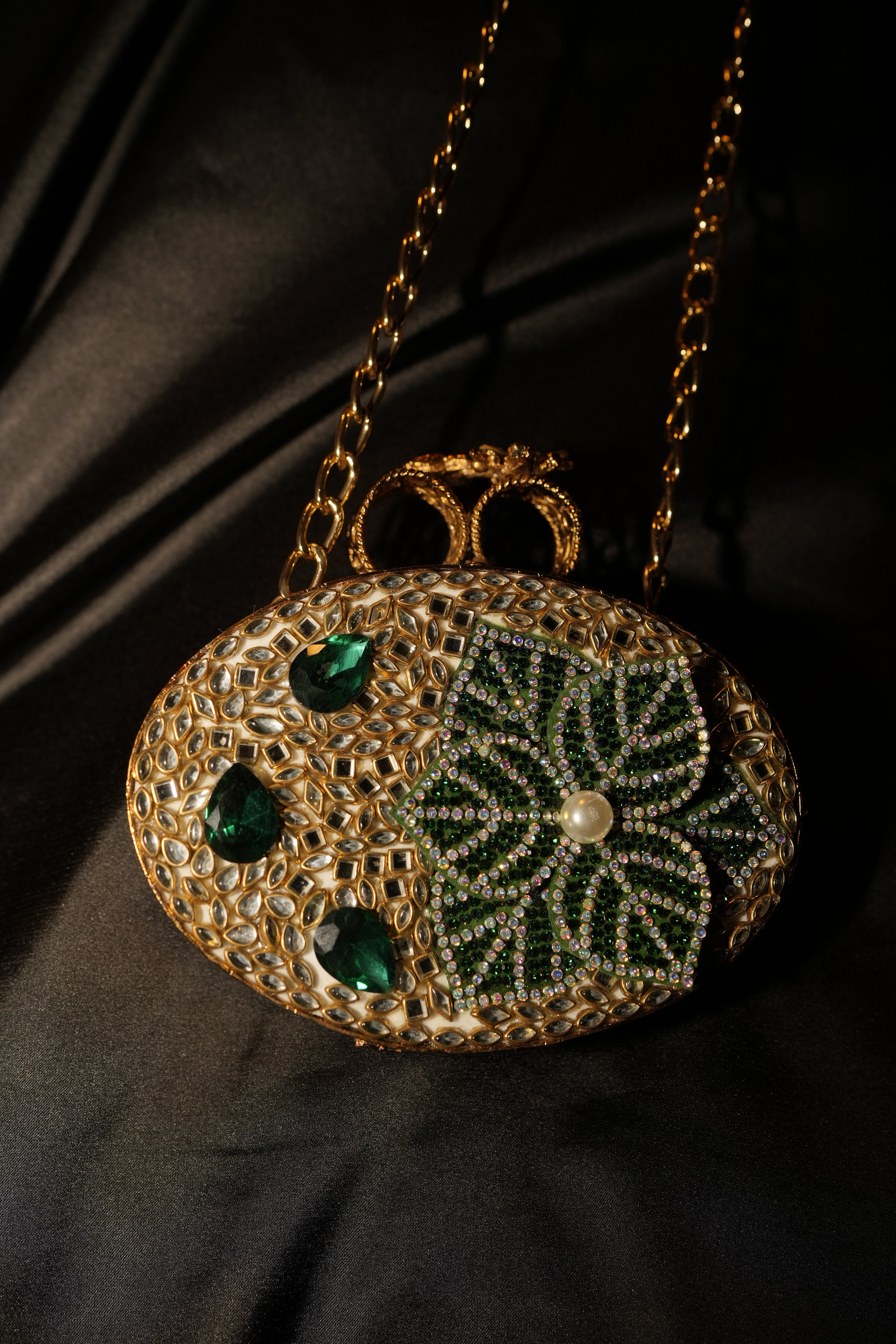 Liyana / لیانہ /