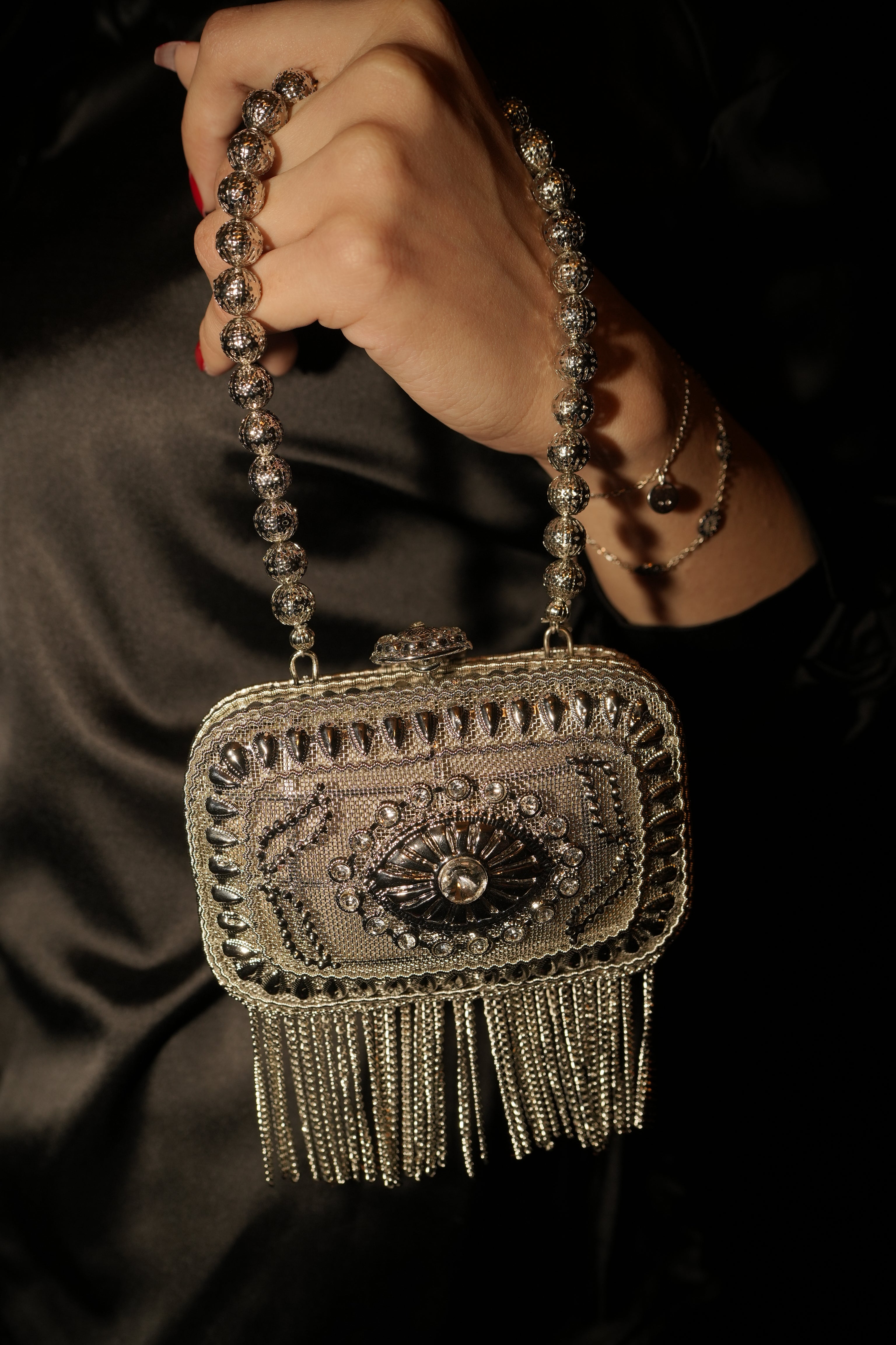 Ruksar / رُخسار /